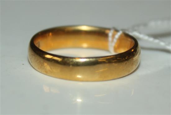 22ct gold wedding ring